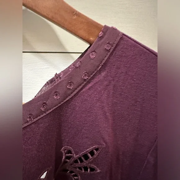 Daniel Rainn Purple Women's Top- size Medium - Picture 2 of 6